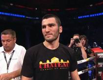 ���͵�Vs���رȰ���