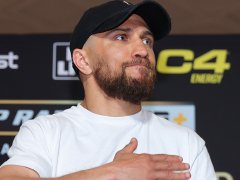 �����ٿ�����4�¿���ս������˹