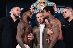 �ǵ�˹������ķ˹���ؽ������������翪ս